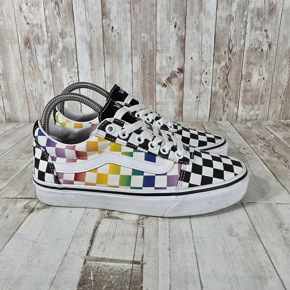 Vans Old Skool Rainbow Checkerboard Sneakers Womens‎ Size 7 Low Top Skate Shoes